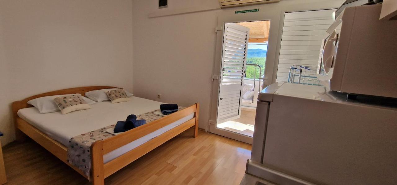 Apartmani Dutkovic Vrboska Dış mekan fotoğraf