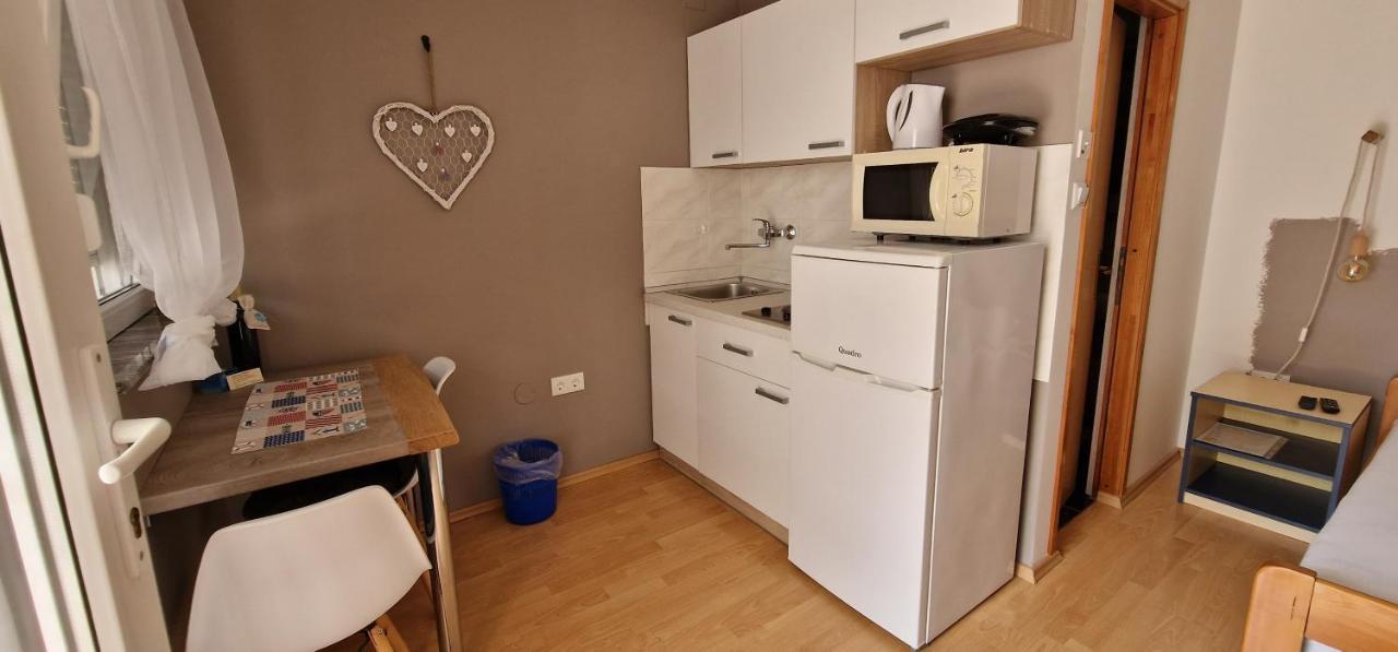 Apartmani Dutkovic Vrboska Dış mekan fotoğraf