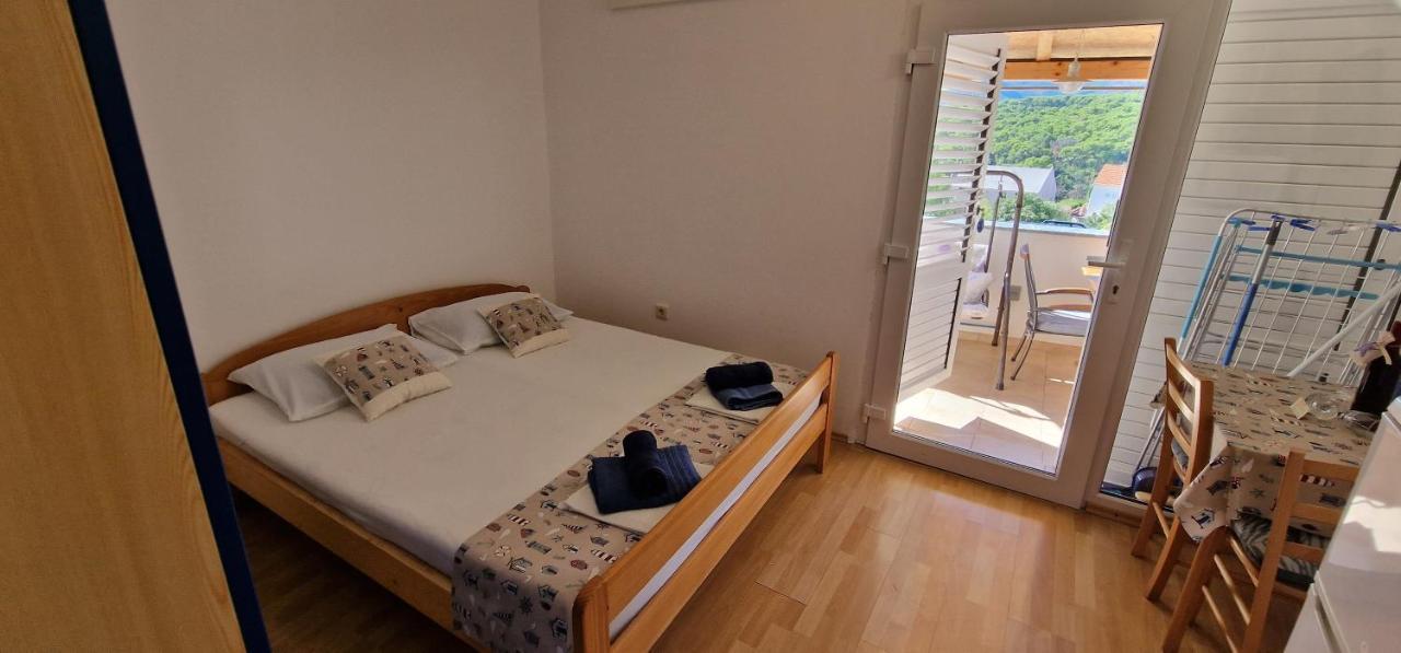 Apartmani Dutkovic Vrboska Dış mekan fotoğraf
