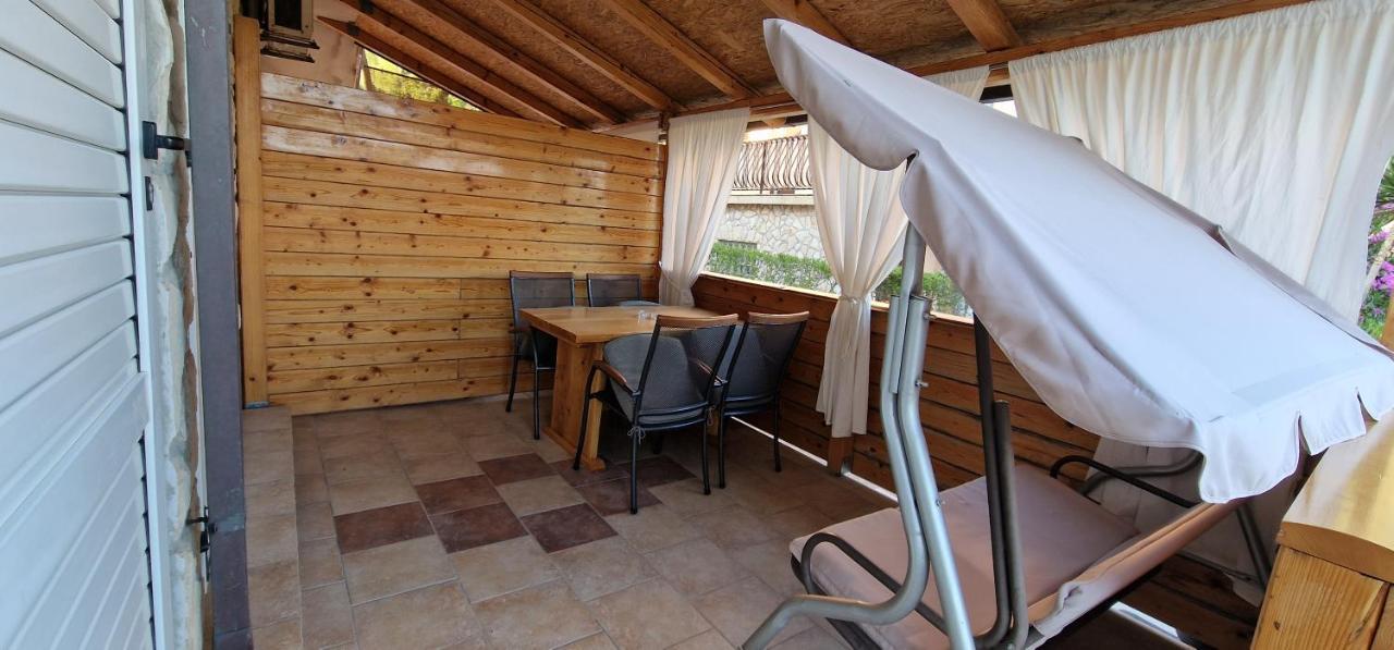 Apartmani Dutkovic Vrboska Dış mekan fotoğraf