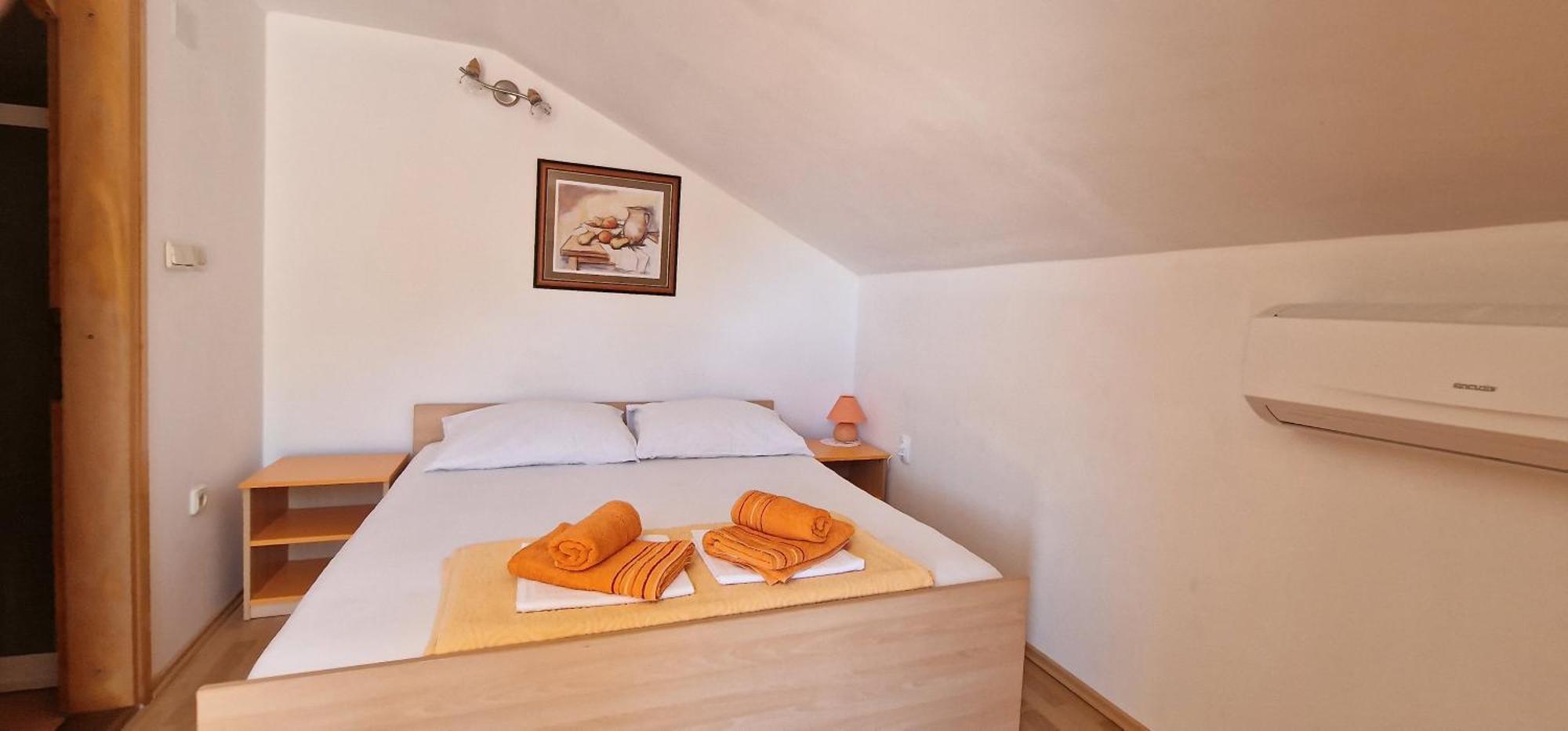 Apartmani Dutkovic Vrboska Dış mekan fotoğraf