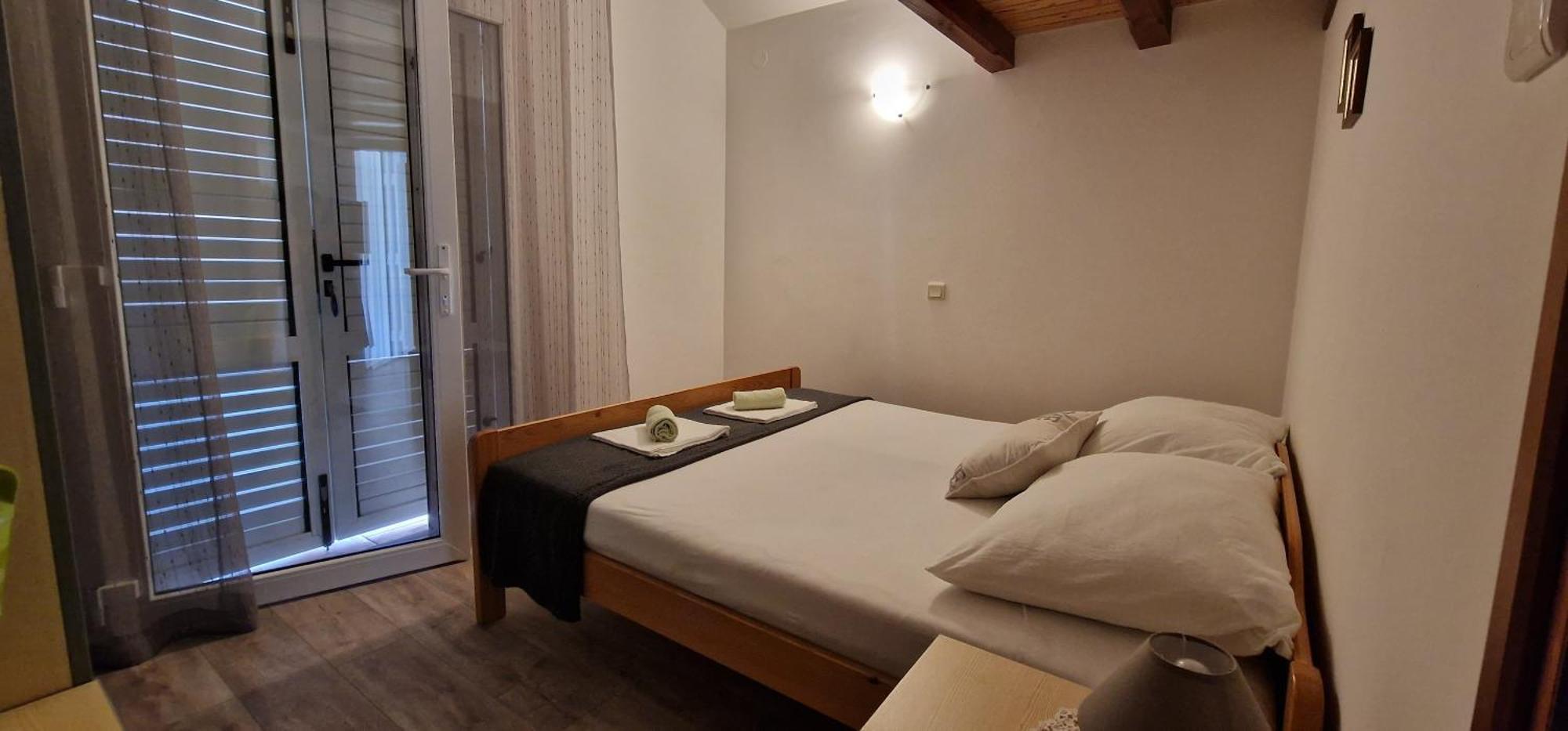 Apartmani Dutkovic Vrboska Dış mekan fotoğraf